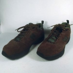 New Balance MX608V20 | Brown & Green